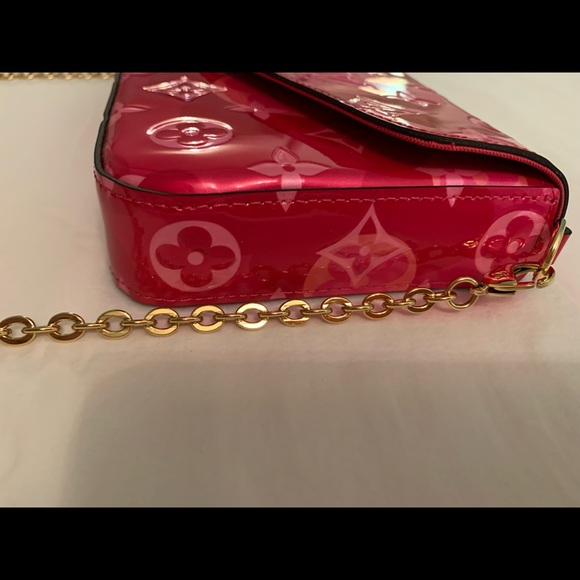 Louis Vuitton Valentines Day Vernis Pouchette Felicie - Picture 3 of 15